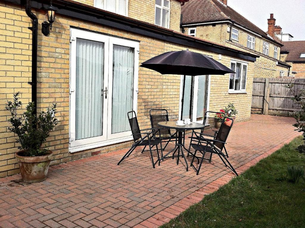 Carolina Guest House Cambridge Exterior foto